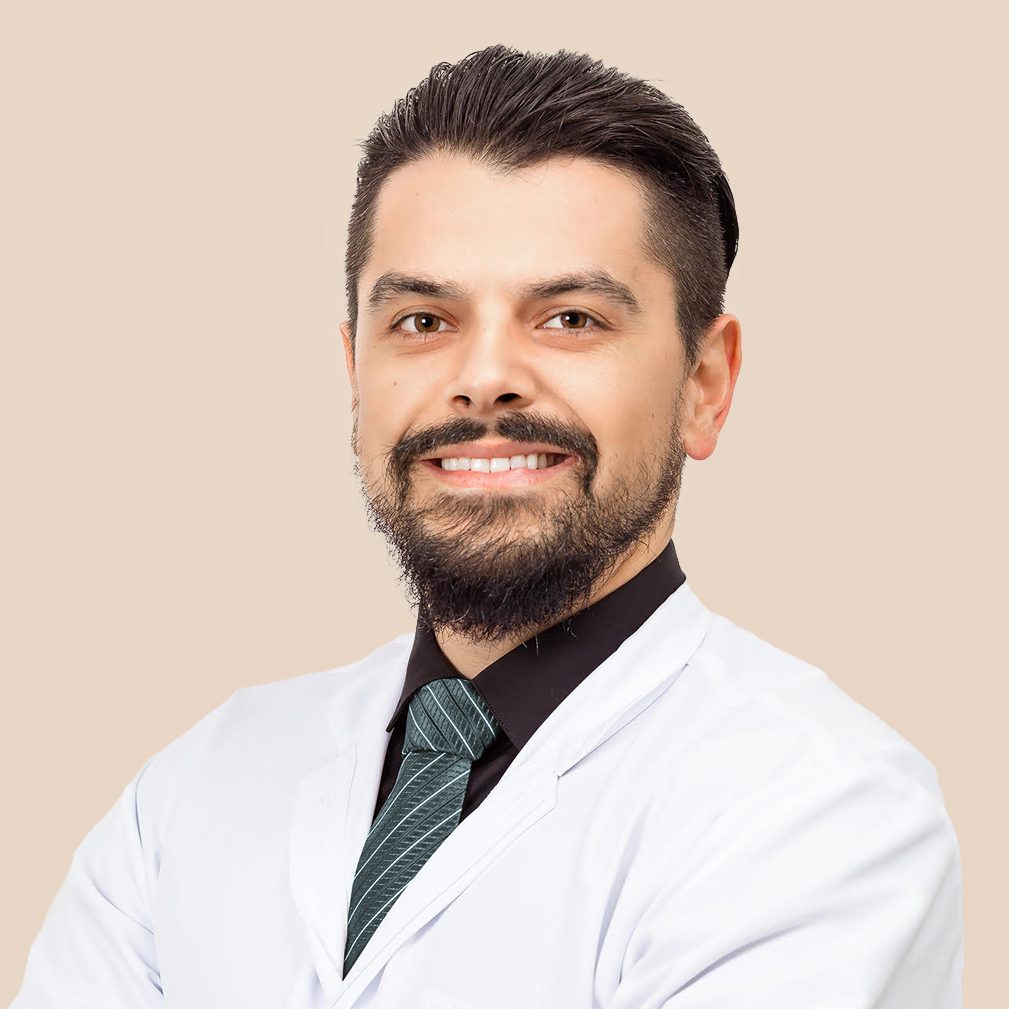 Dr. André Pereira