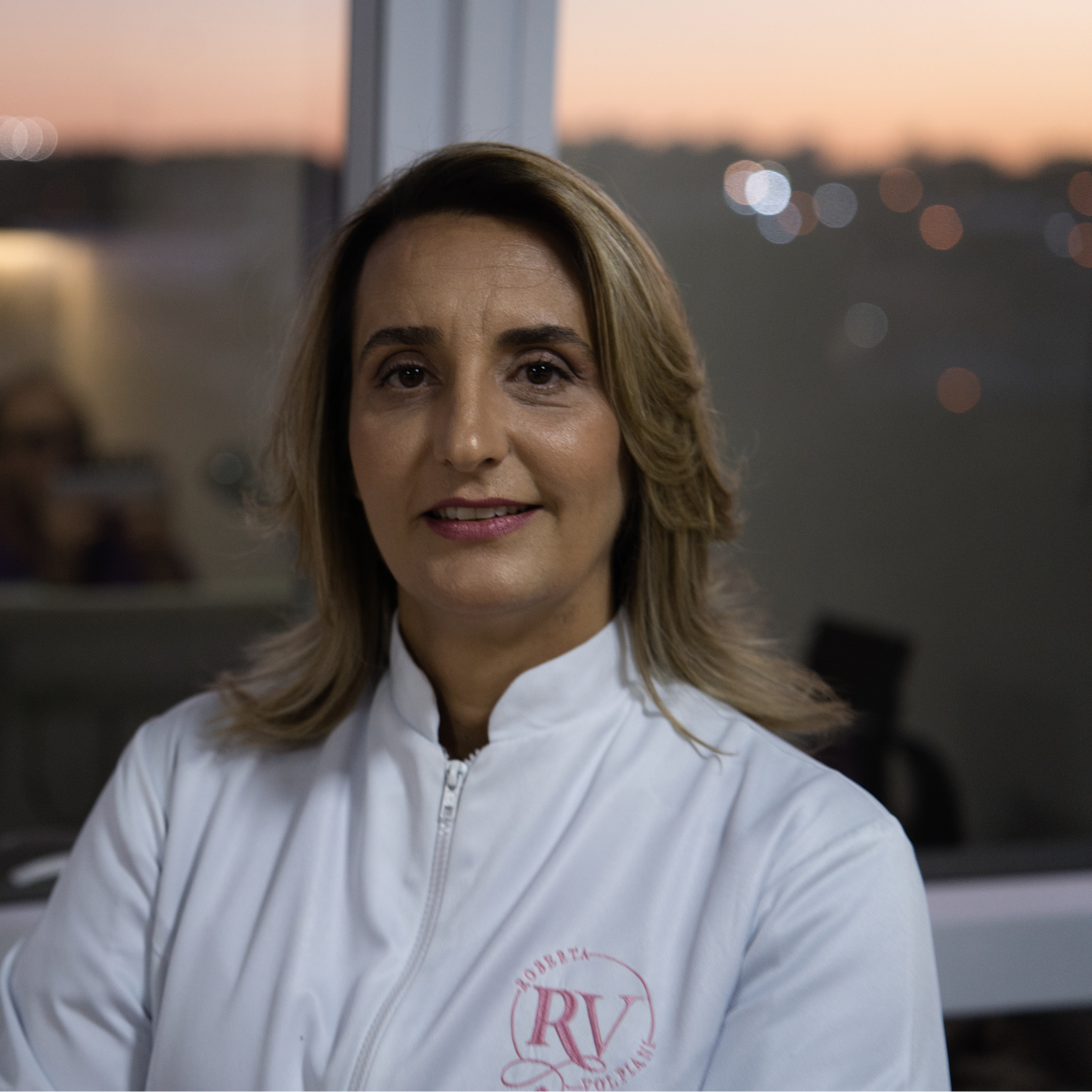 Dra Roberta Volpiani | Dentista Integrativa