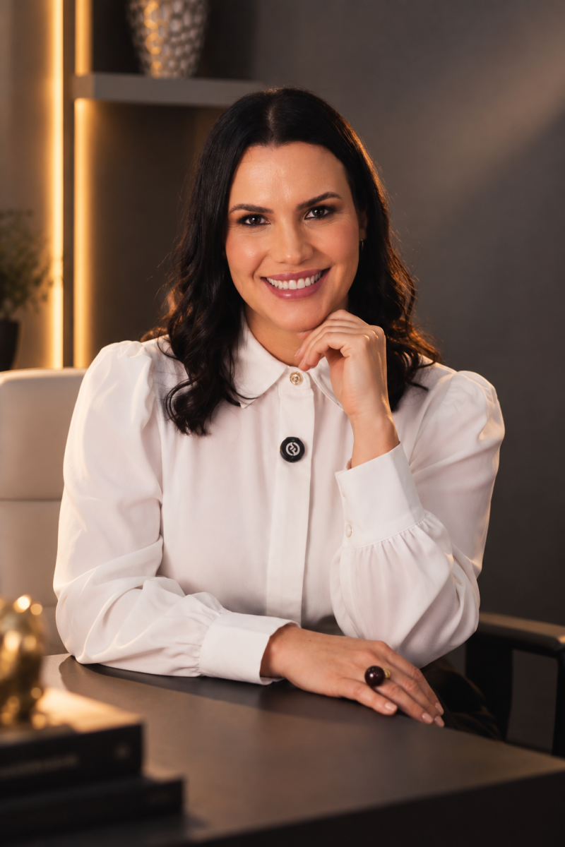 Dra Simone Santos Sponchiado